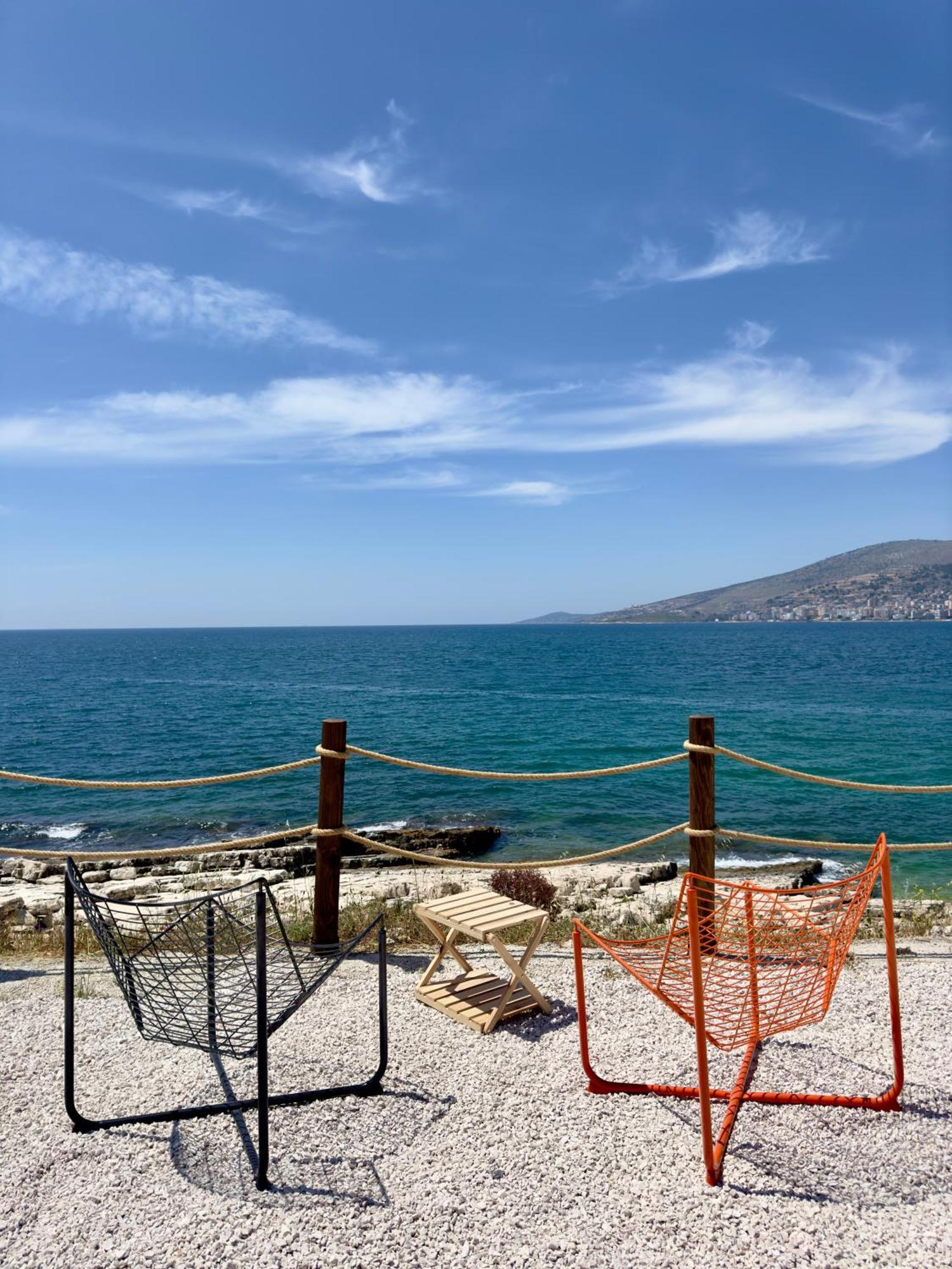 Orb Inn Sarandë Exterior foto